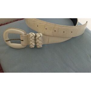 Clifford and Willis Italian Crocodile Leather belt Womens Size Small. Free ship.